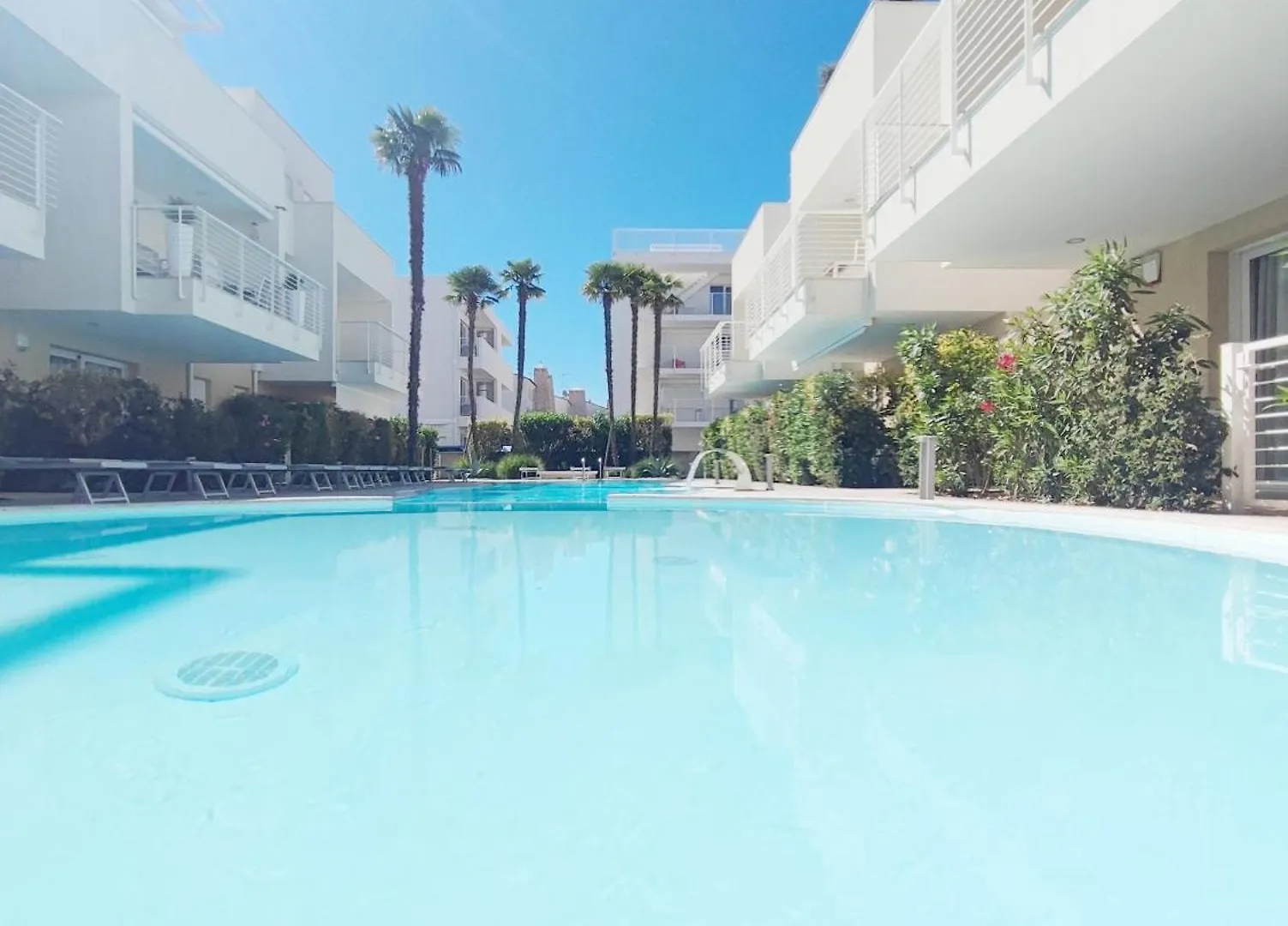 Wave Resort Lido di Jesolo 0*,